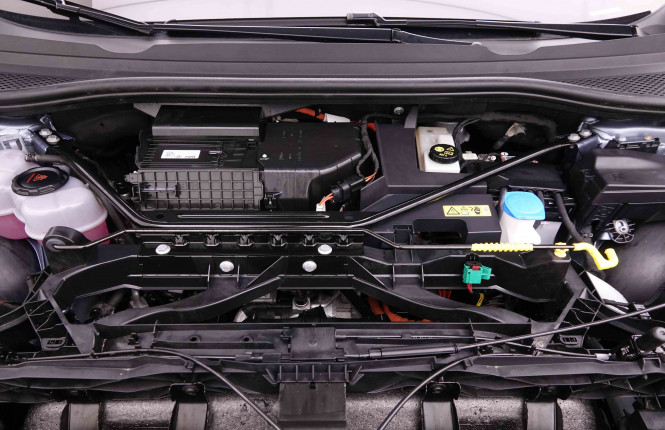 AUDI_AUDI_Q4 E_TRON_2548893_24.jpg