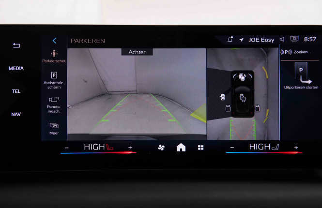 BMW_BMW_1_2551172_13.jpg BMW_BMW_1_2551172_13.jpg