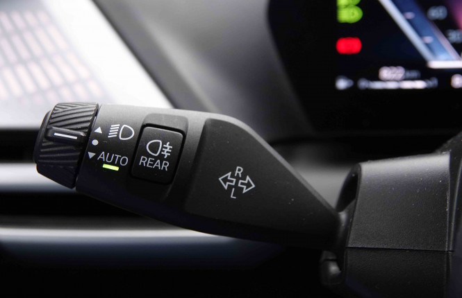 BMW_BMW_1_2551172_15.jpg BMW_BMW_1_2551172_15.jpg