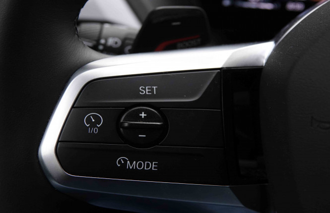 BMW_BMW_1_2551172_17.jpg BMW_BMW_1_2551172_17.jpg