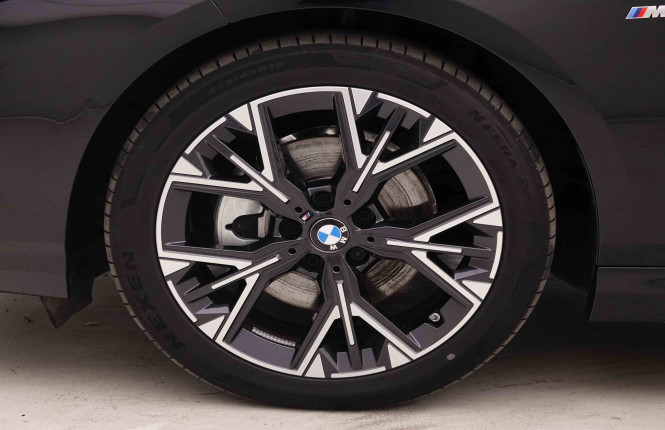 BMW_BMW_1_2551172_20.jpg BMW_BMW_1_2551172_20.jpg