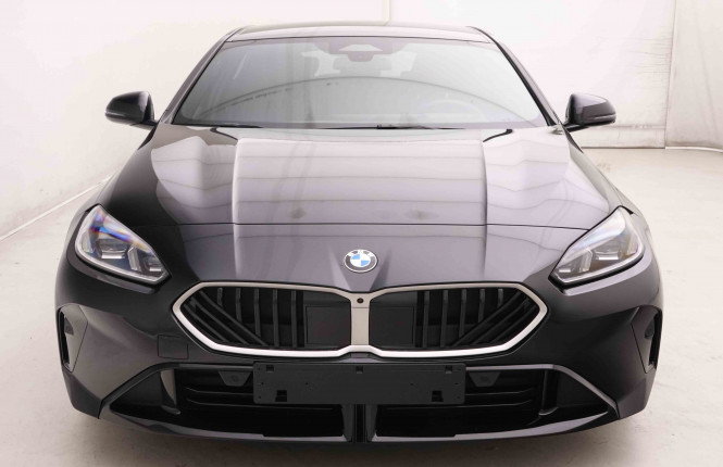 BMW_BMW_1_2551172_24.jpg BMW_BMW_1_2551172_24.jpg