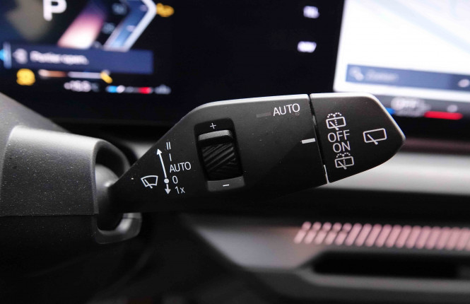 BMW_BMW_1_2651984_15.jpg BMW_BMW_1_2651984_15.jpg