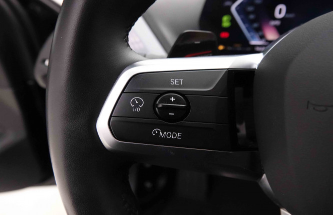 BMW_BMW_1_2651984_16.jpg BMW_BMW_1_2651984_16.jpg