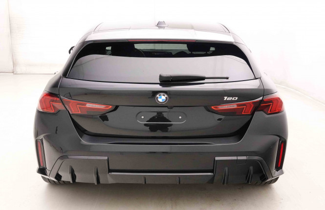 BMW_BMW_1_2651984_26.jpg BMW_BMW_1_2651984_26.jpg