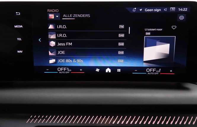 BMW_BMW_1_2651984_9.jpg BMW_BMW_1_2651984_9.jpg