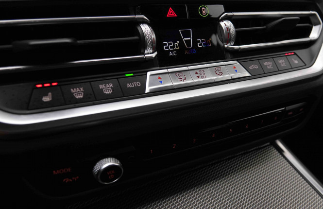 BMW_BMW_3_2549714_16.jpg