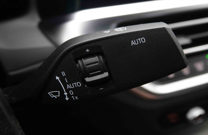 BMW_BMW_3_2549714_20.jpg