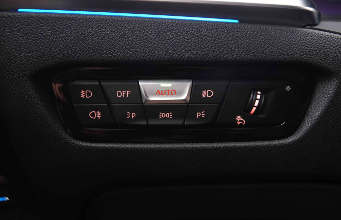 BMW_BMW_3_2549714_9.jpg