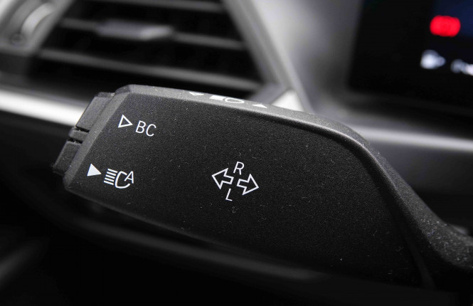 BMW_BMW_3_2550279_20.jpg