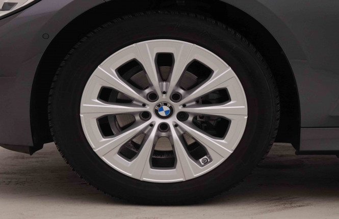 BMW_BMW_3_2550681_22.jpg BMW_BMW_3_2550681_22.jpg