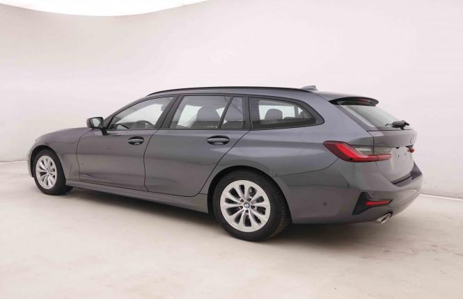 BMW_BMW_3_2550681_26.jpg BMW_BMW_3_2550681_26.jpg