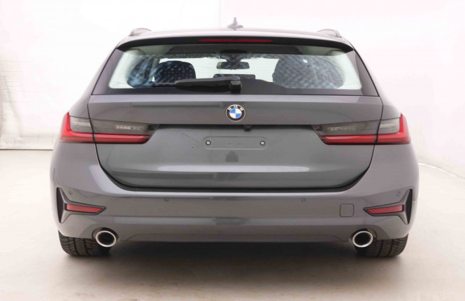 BMW_BMW_3_2550681_28.jpg BMW_BMW_3_2550681_28.jpg