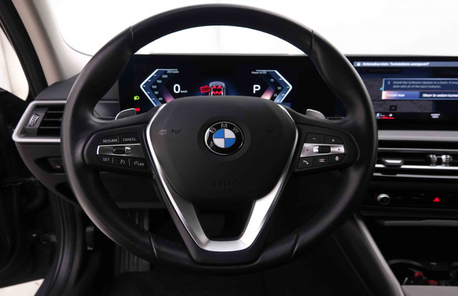 BMW_BMW_3_2550829_10.jpg BMW_BMW_3_2550829_10.jpg