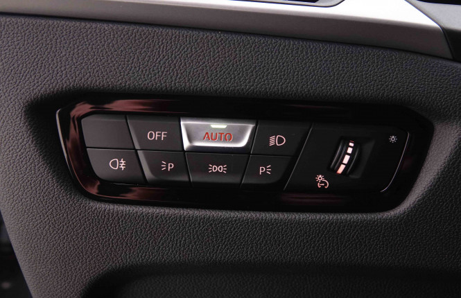 BMW_BMW_3_2550829_9.jpg BMW_BMW_3_2550829_9.jpg