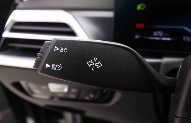 BMW_BMW_3_2550877_17.jpg BMW_BMW_3_2550877_17.jpg