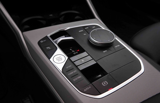 BMW_BMW_3_2551107_18.jpg BMW_BMW_3_2551107_18.jpg