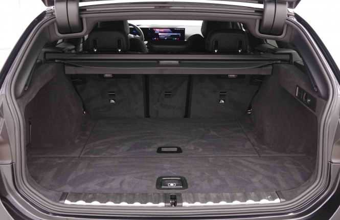 BMW_BMW_3_2551107_5.jpg BMW_BMW_3_2551107_5.jpg