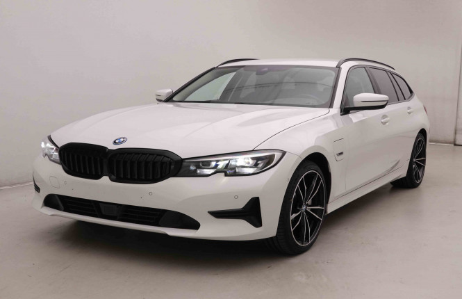 BMW_BMW_3_2551224_26.jpg BMW_BMW_3_2551224_26.jpg