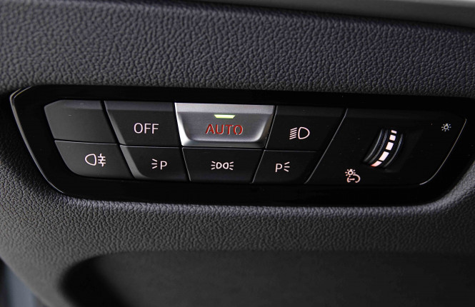 BMW_BMW_3_2655050_22.jpg