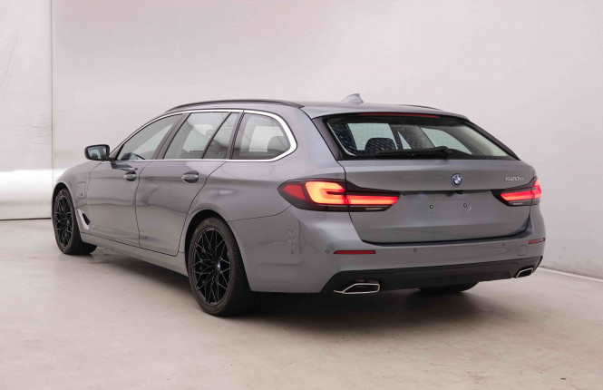 BMW_BMW_5_2548309_33.jpg
