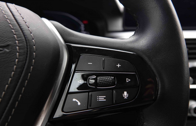 BMW_BMW_5_2549877_23.jpg