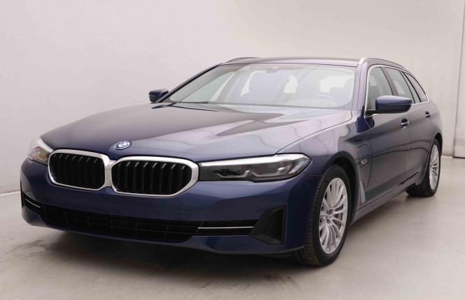 BMW_BMW_5_2550300_26.jpg BMW_BMW_5_2550300_26.jpg