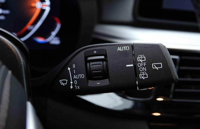 BMW_BMW_5_2655231_19.jpg
