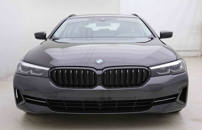BMW_BMW_5_2655231_28.jpg
