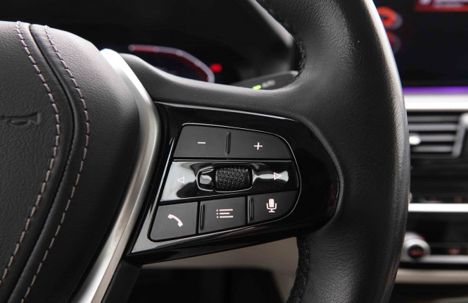 BMW_BMW_6_2550493_23.jpg