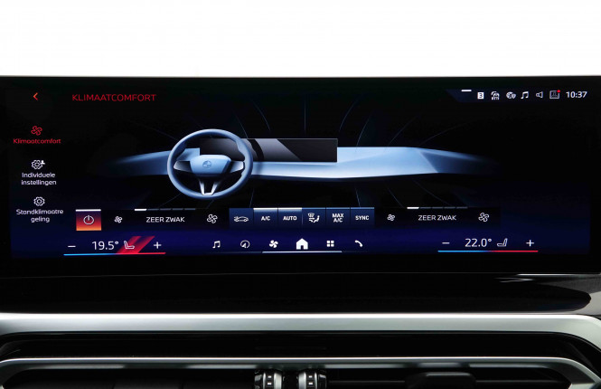 BMW_BMW_I4_2653083_14.jpg