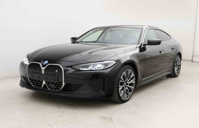 BMW_BMW_I4_2653083_29.jpg