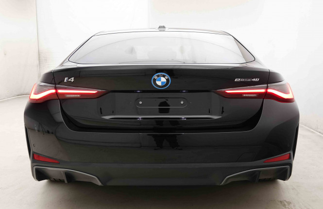 BMW_BMW_I4_2653083_33.jpg