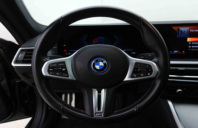 BMW_BMW_I4_2654911_10.jpg