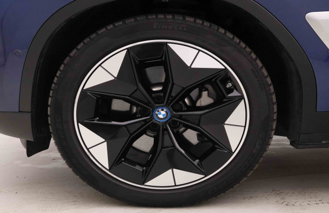 BMW_BMW_IX3_2652459_26.jpg