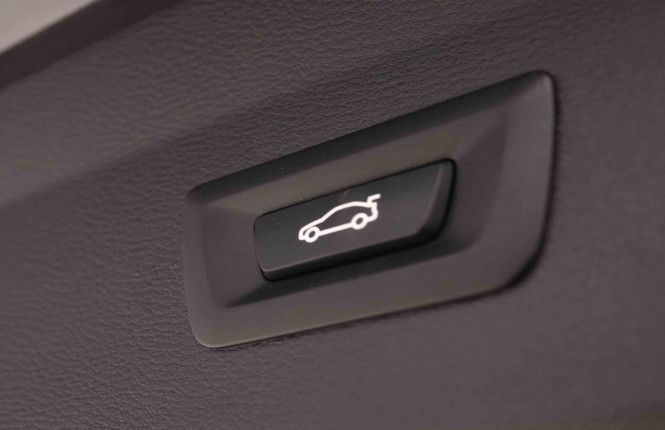 BMW_BMW_X1_2549512_6.jpg