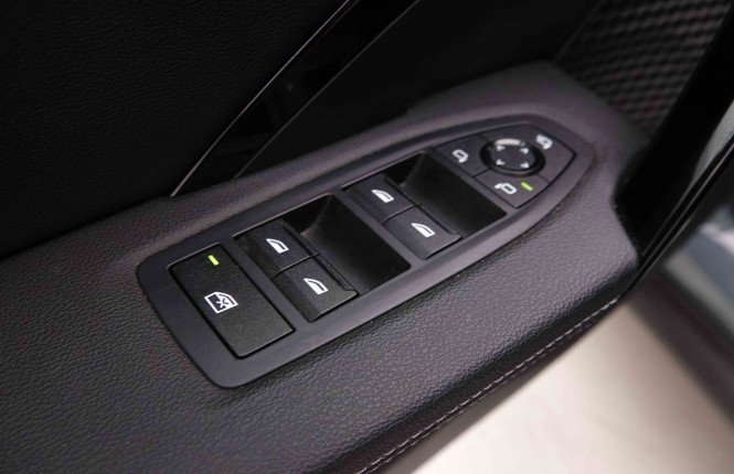 BMW_BMW_X1_2550922_21.jpg BMW_BMW_X1_2550922_21.jpg