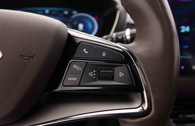 BYD_BYD_HAN_2551298_21.jpg BYD_BYD_HAN_2551298_21.jpg