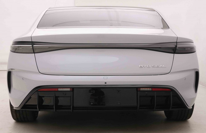 BYD_BYD_SEAL_2549893_32.jpg