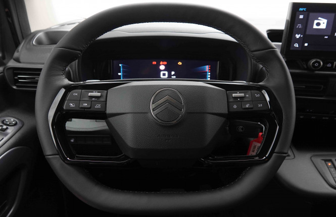 CITROEN_CITROEN_BERLINGO_2548386_8.jpg