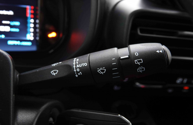 CITROEN_CITROEN_BERLINGO_2548390_17.jpg CITROEN_CITROEN_BERLINGO_2548390_17.jpg