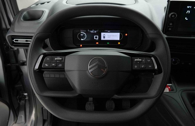 CITROEN_CITROEN_BERLINGO_2653596_9.jpg CITROEN_CITROEN_BERLINGO_2653596_9.jpg