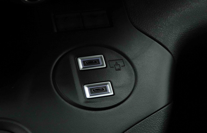 CITROEN_CITROEN_BERLINGO_2653600_14.jpg CITROEN_CITROEN_BERLINGO_2653600_14.jpg