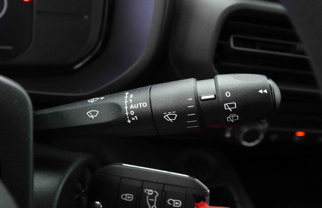 CITROEN_CITROEN_BERLINGO_2653844_17.jpg CITROEN_CITROEN_BERLINGO_2653844_17.jpg