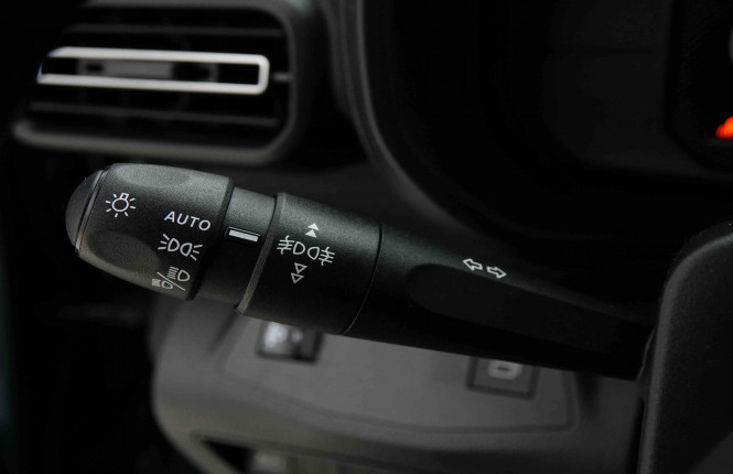 CITROEN_CITROEN_BERLINGO_2653852_17.jpg CITROEN_CITROEN_BERLINGO_2653852_17.jpg