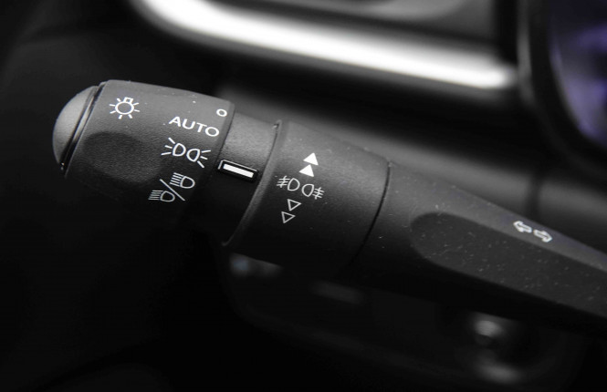 CITROEN_CITROEN_C3_2549141_13.jpg