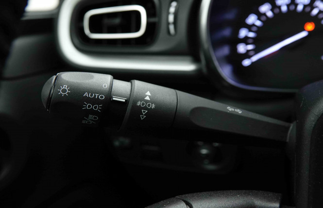 CITROEN_CITROEN_C3_2653724_15.jpg CITROEN_CITROEN_C3_2653724_15.jpg