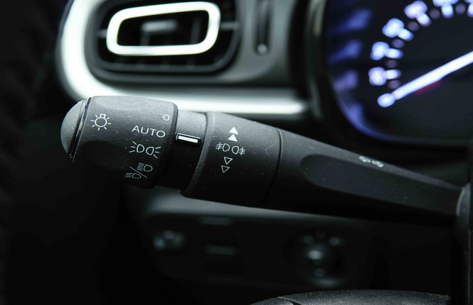 CITROEN_CITROEN_C3_2654521_15.jpg CITROEN_CITROEN_C3_2654521_15.jpg