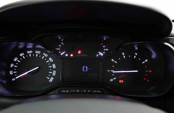 CITROEN_CITROEN_C3_2654526_12.jpg CITROEN_CITROEN_C3_2654526_12.jpg