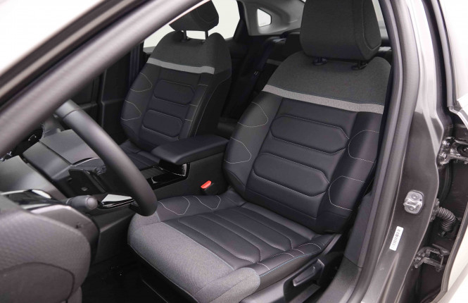 CITROEN_CITROEN_C4 X_2549727_6.jpg